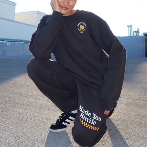 Mayfair Made You Smile Sweatshirt Joggers Group Set - Picture 2 of 5